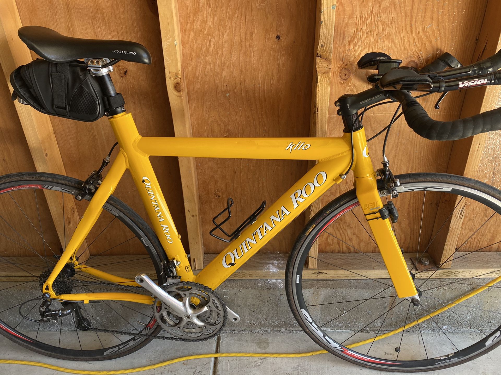 dual leg kickstand for bicycle