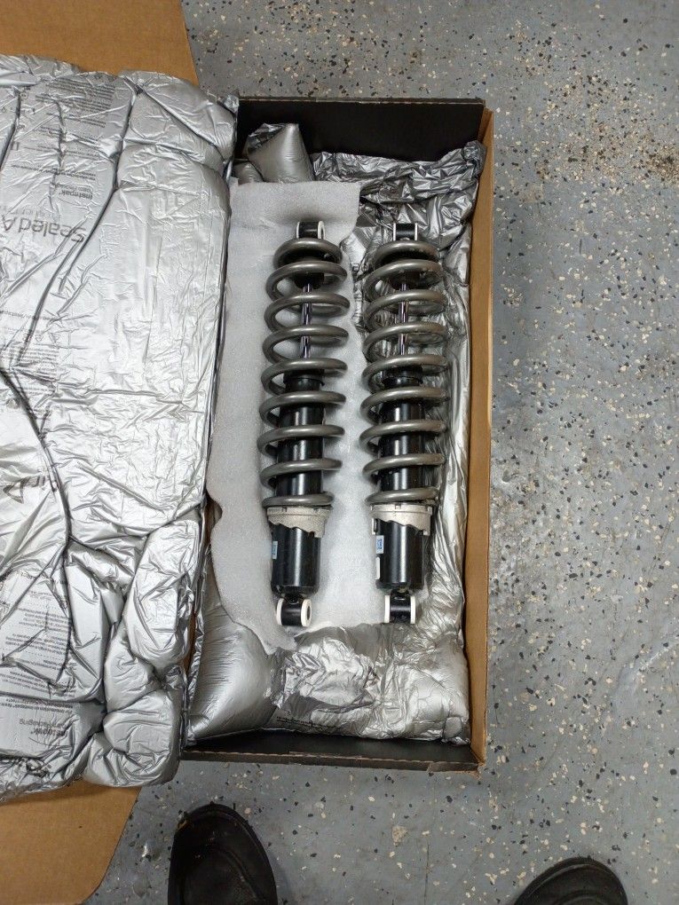 2025 Ranger Xp1000 Front Rear Shocks