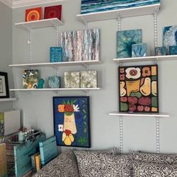 Rubberermaid White Shelving
