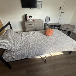 Bedroom Set $80