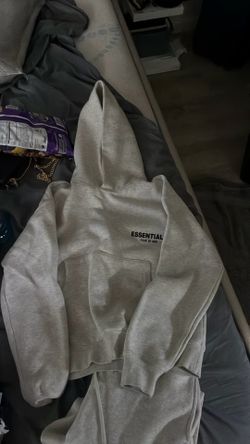 Essential sweats and hoodie
