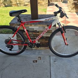 SPECIALIZED MOUNTAIN BIKE 