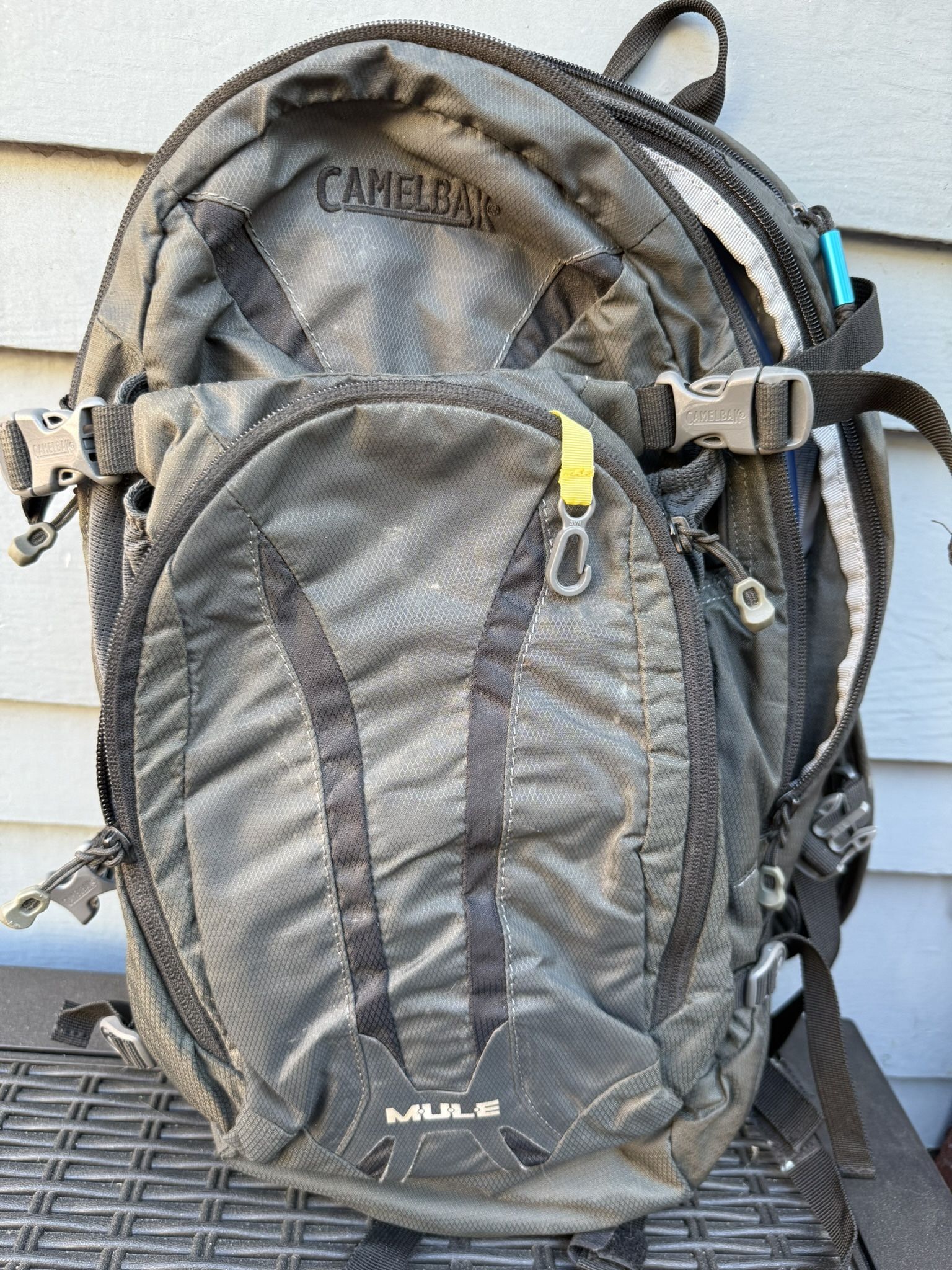 PRE-OWNED BUT AWESOME Camelbak MULE 3L Hydration Pack: Perfect For Nature, Festivals, And All The Above!