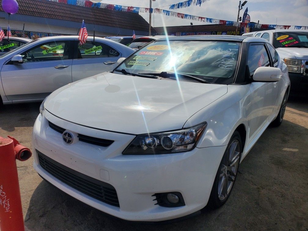 2013 Scion tC