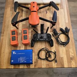 Autel EVO Dual 640T Enterprise
Bundle V2