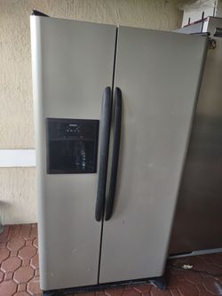 Stainless steel double door refrigerator