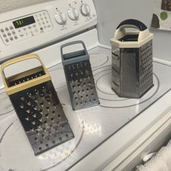 3 Grarters