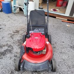 Lawnmower 