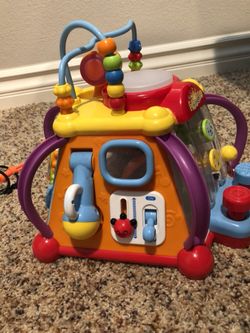 Busy baby toy