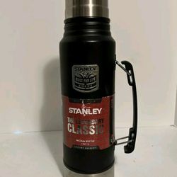 Stanley Special Edition The Legendary Classic Black Thermos 1.1Qt / 1L

