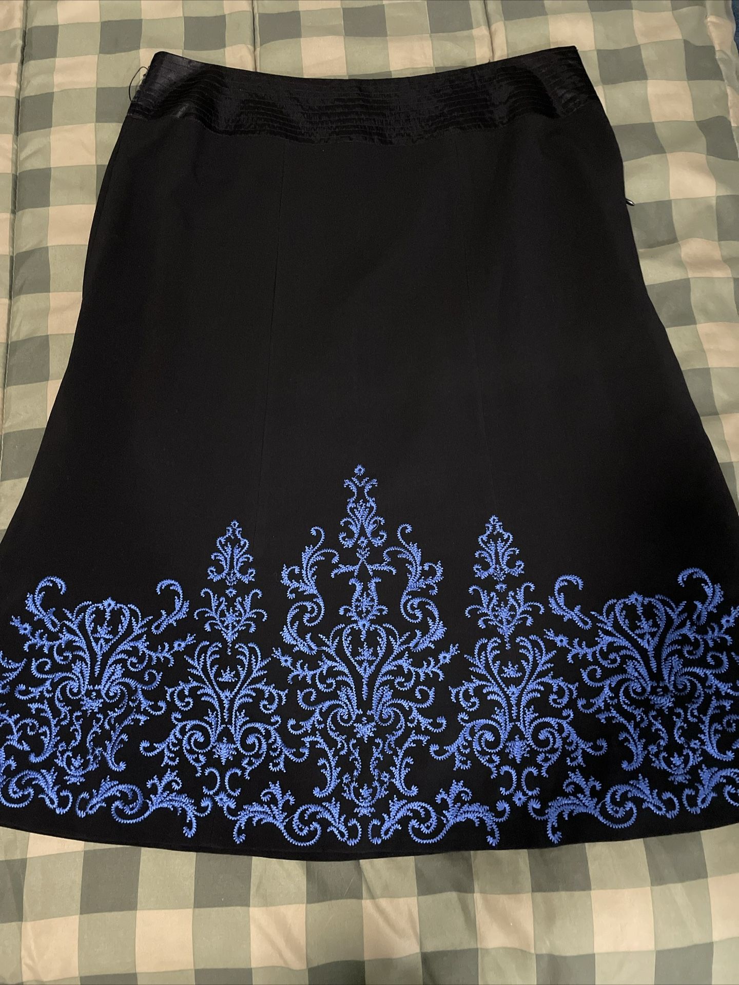 Silkland Black & Royal Blue Embroidered A Line Skirt Size 12