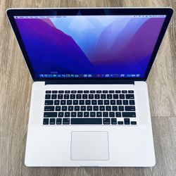Apple MacBook Pro 2015 silver 15 Inches Nice! 