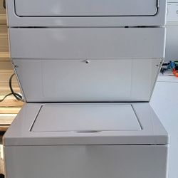 CLEANEST & MOST RELIABLE WASHER & ELECTRIC DRYER,  4 MONTHS WARRANTY , FREE DELIVERY AND INSTALLATION 