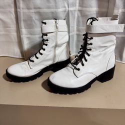 Boots Women’s - Juicy Couture