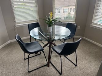 Dining room set