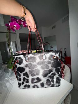 Custom tote bags