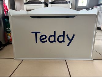 KidKraft Wooden Toy Chest / Bench Personalized “Teddy” Name