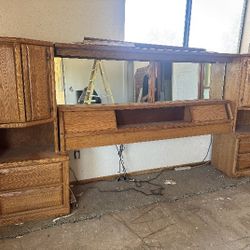 Queen-size Headboard Solid Oak With Drawers Cabinets Mirrors