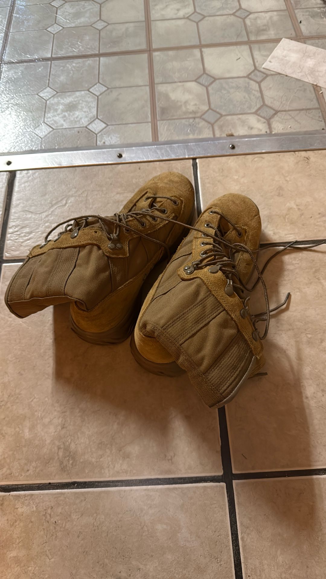 Danner reckoning (Men’s 8)