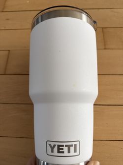 New 30 oz Yeti tumbler