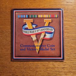 WW2 50th Anniversary Commemorative Coin And Victory Medal Set