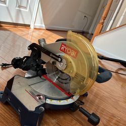 mitter saw