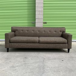 *Free Delivery* Brown Modern Couch Sofa 3 Seater