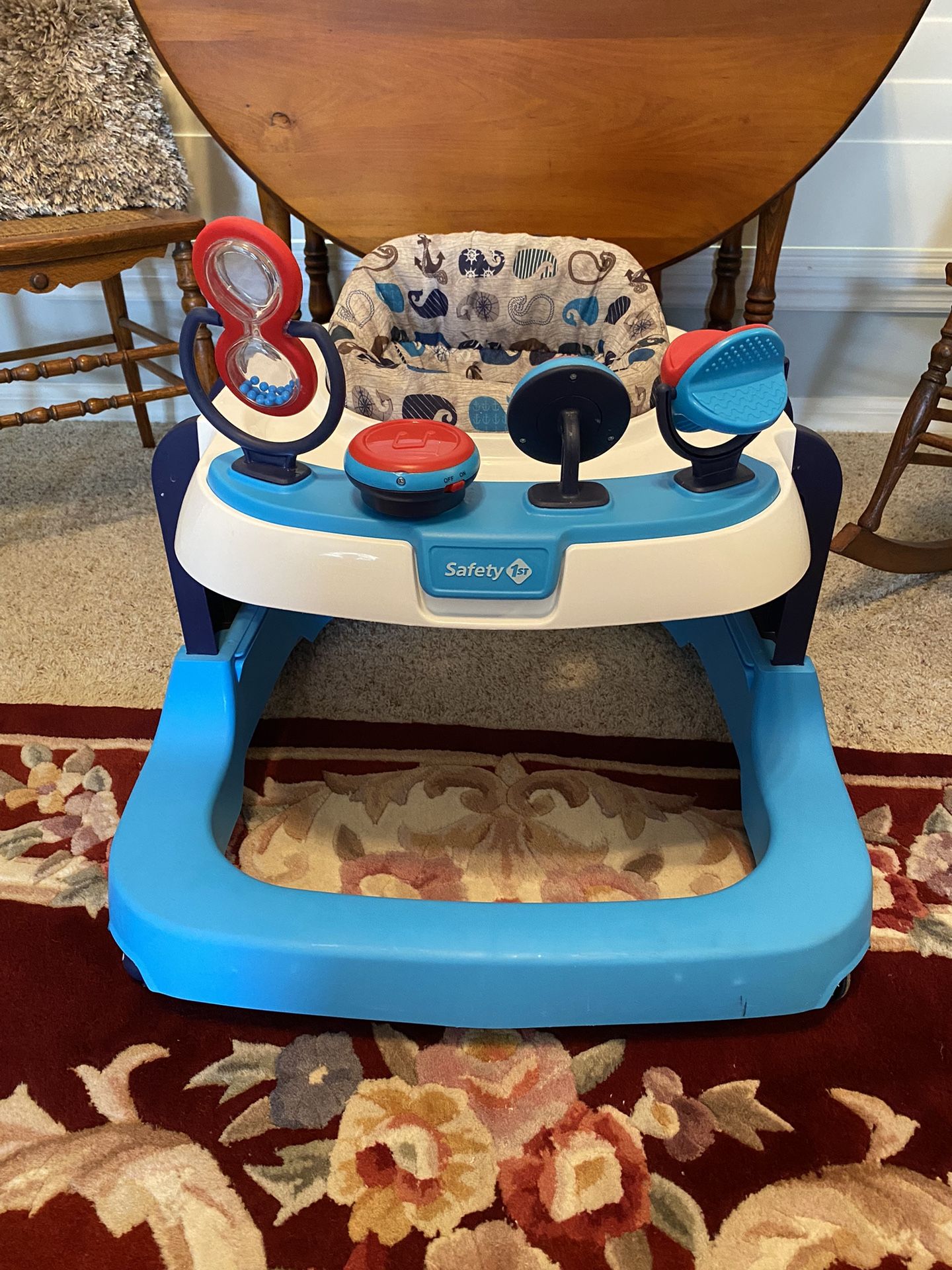 Baby Walker / Safety First