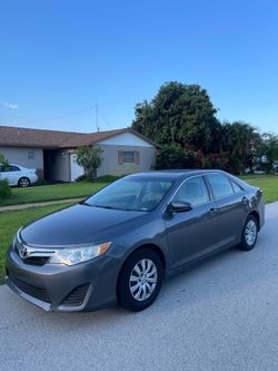2016 TOYOTA CAMRY 1owner CLEAN CARFAX EXCELLENT
