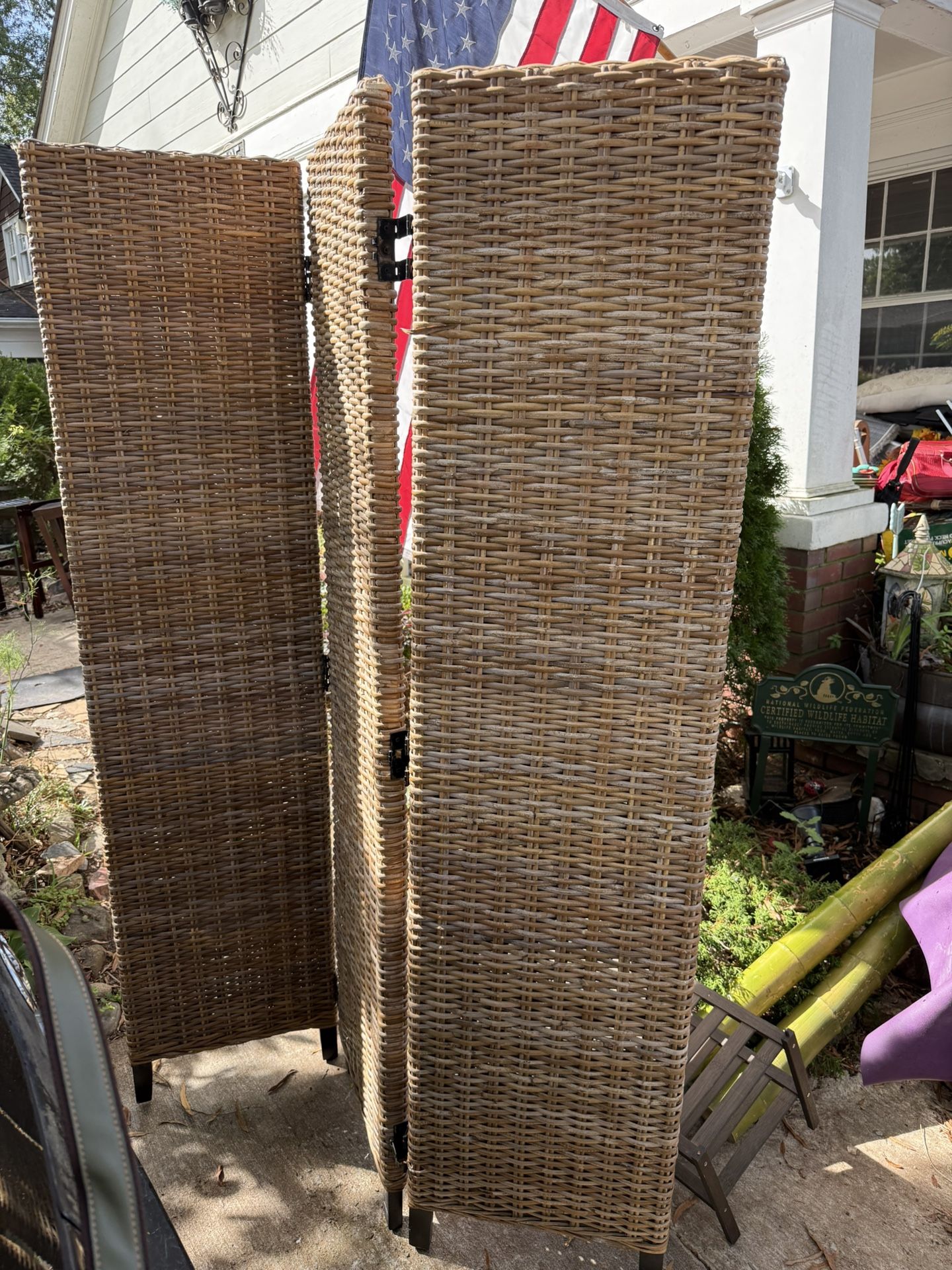 3 PANEL WICKER ROOM DIVIDER OR OUTDOOR PATIO