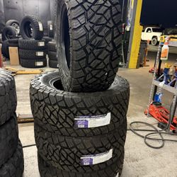 33x12.50r18