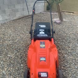 Electric +Cordless Lawn Mower Black&Decker