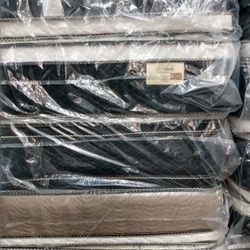 💤🛏️Mattress all sizes🛏️💤
🔵Pillow top🛏️
🟢Queen sizes $190
🟡Full sizes $ 170
🟠Twin sizes $120
🟣cal King $ 310
🟤E K $ 320
🚚Delivery availabl