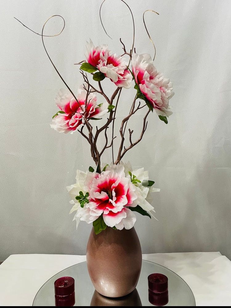 Pink and White Centerpiece RoseGold