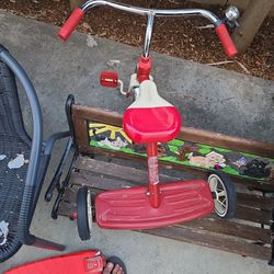 Tricycle Radio flyer brand