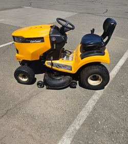 Cub Cadet XT1 LT42