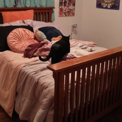 Full Size Bed Frame With Head/Foot Board