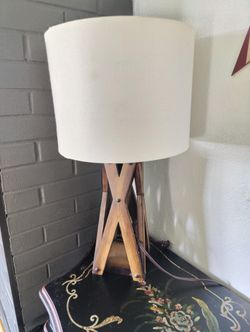 Rustic Table Top Lamp 
