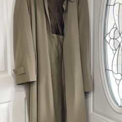 Turnbury Trench Coat
