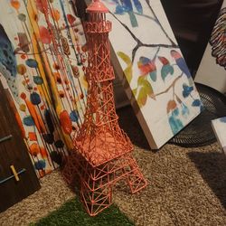 Metal Pink Eiffel Tower Decor 