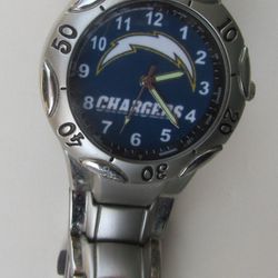 NFL Chargers Men's Watch Plus New Battery "Like New"