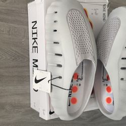 Nike Mind Slides