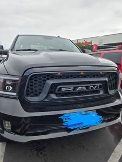 Ram 1500 Pickup Truck Black