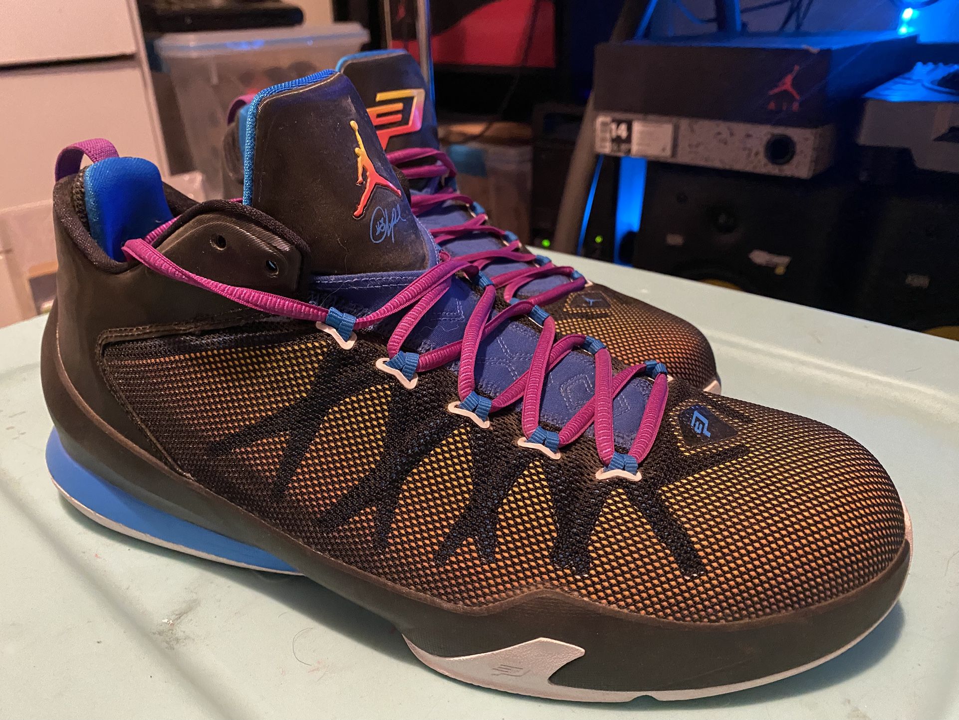Jordan CP3 VIII AE Rainbow - Size 13