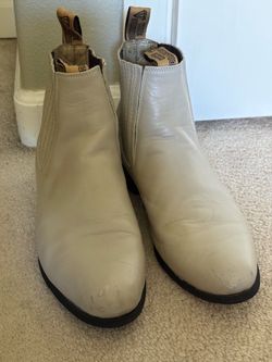 White Round toe Ankle Boots Size 11