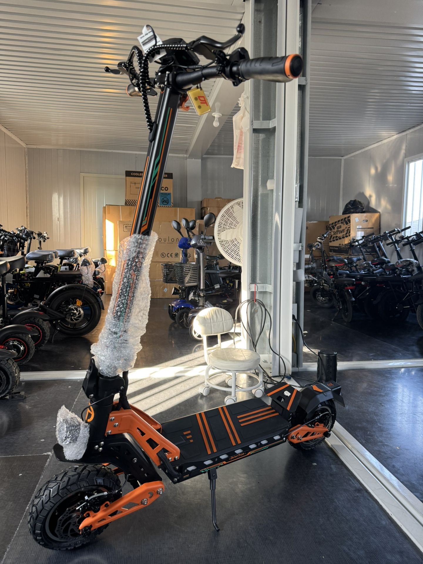 Dual-motor electric scooter