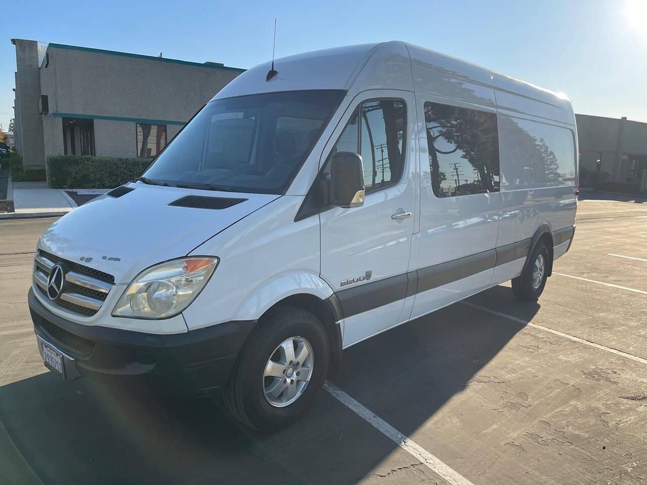 2007 Dodge Sprinter Van 2500