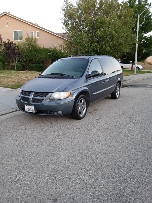 2002 Dodge Grand Caravan