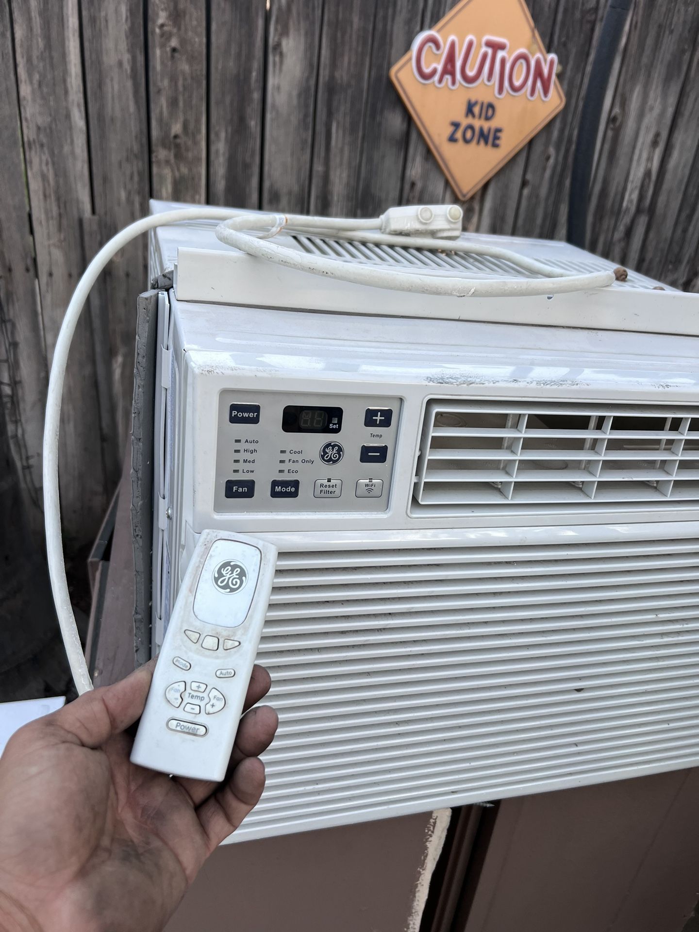 Window Air Conditioner