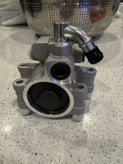 Power Steering Pump  For 2004-2008 Ford F-150 -  2003-2006 Lincoln